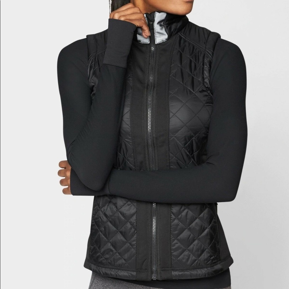 Athleta Rock Springs Vest - Black - Size Small S